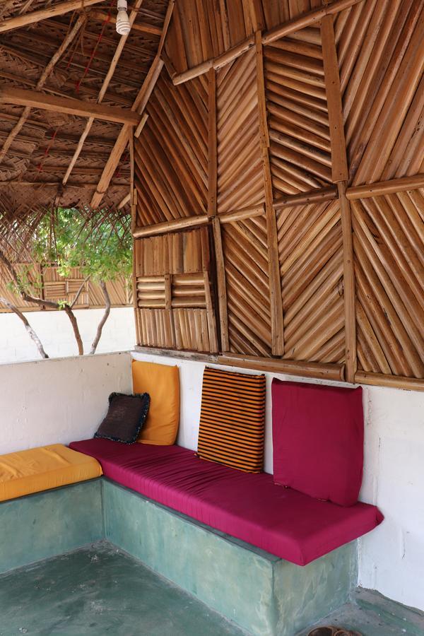 Sun Wind Beach Kalpitiya Kite Resort Exteriör bild