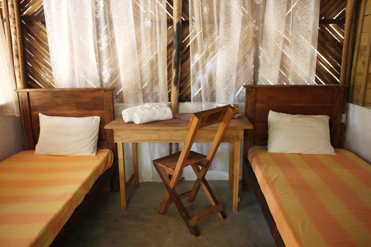 Sun Wind Beach Kalpitiya Kite Resort Exteriör bild